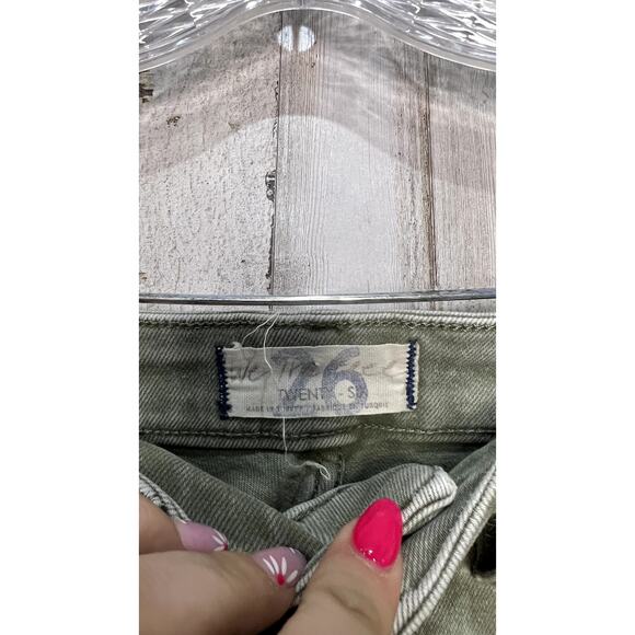 We the Free Women's Green Skinny Jeans Size 26 High-Rise Stretchable - Picture 2 of 4